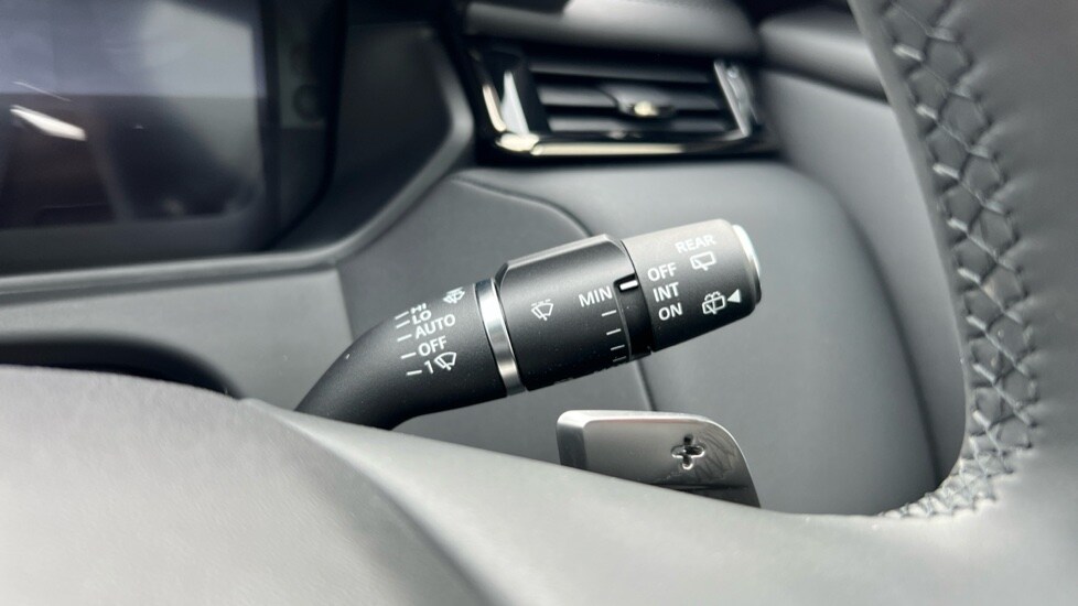 Used Land Rover Range Rover Velar 2025 for sale - 76007615: Photo 60