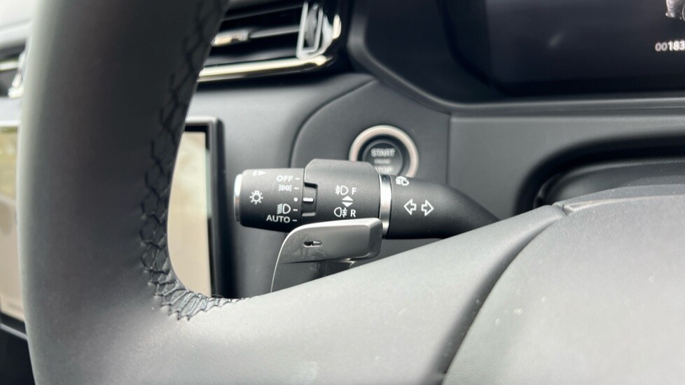 Used Land Rover Range Rover Velar 2025 for sale - 76007615: Photo 61