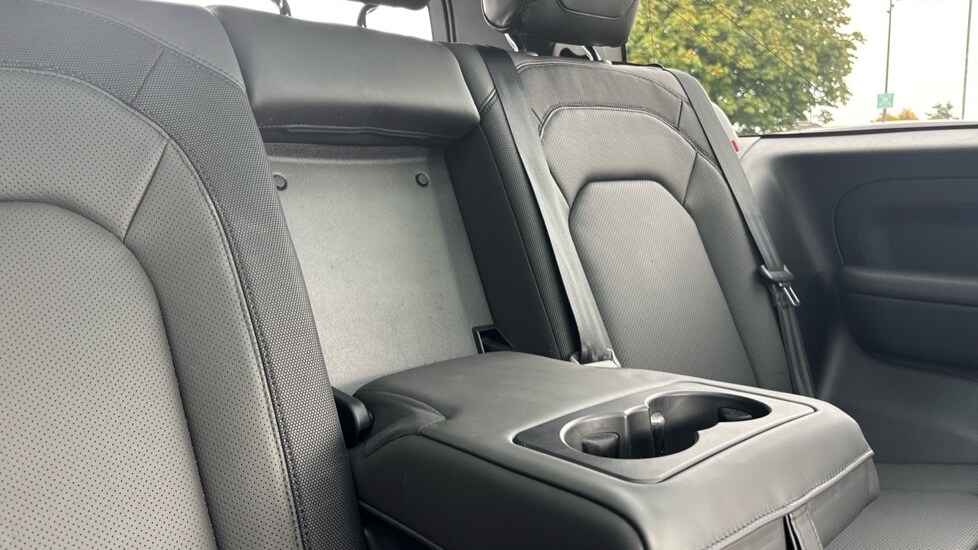 Used Land Rover Defender 2024 for sale - 76007805: Photo 56