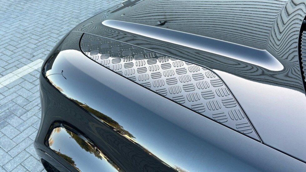 Used Land Rover Defender 2024 for sale - 76869342: Photo 23