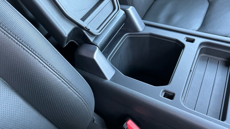 Used Land Rover Defender 2024 for sale - 76869342: Photo 49