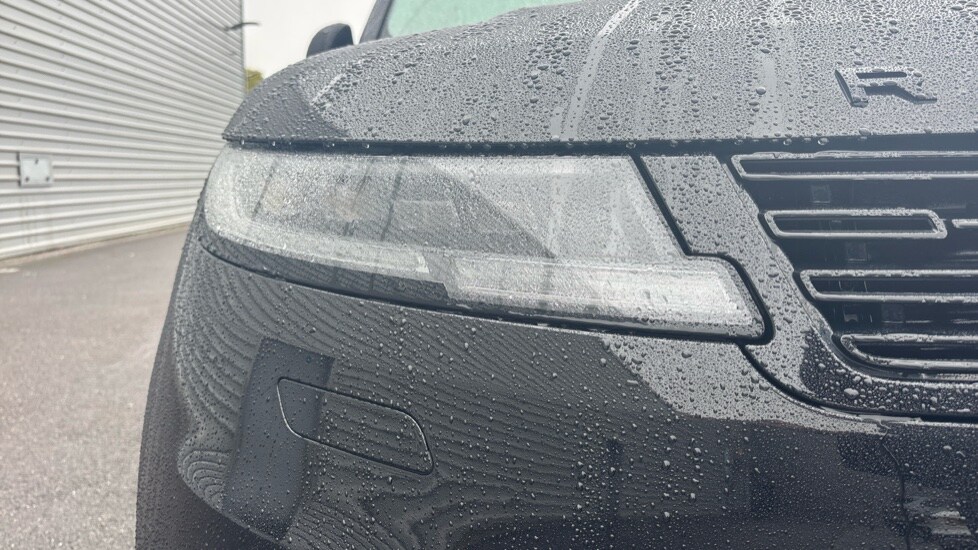 Used Land Rover Range Rover Sport 2024 for sale - 76251723: Photo 17