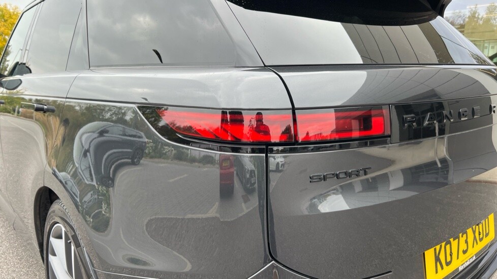 Used Land Rover Range Rover Sport 2024 for sale - 76008257: Photo 19