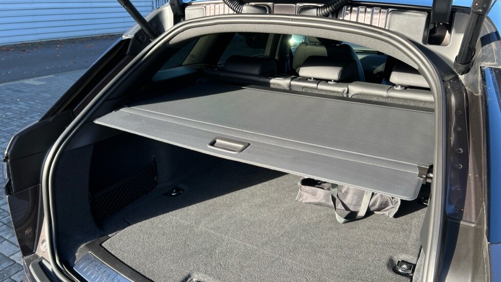 Used Land Rover Range Rover Velar 2025 for sale - 76873089: Photo 35