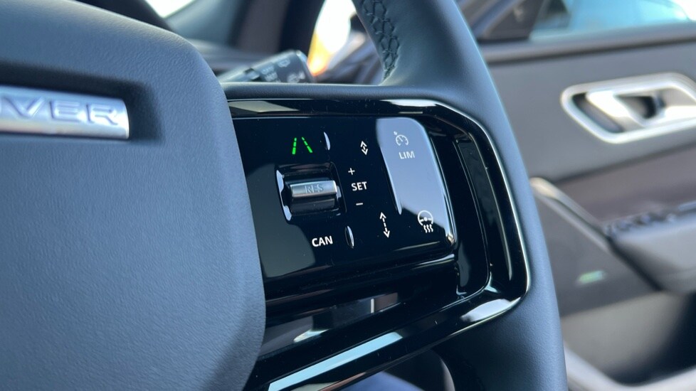 Used Land Rover Range Rover Velar 2025 for sale - 76873089: Photo 52