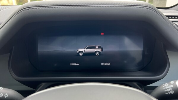 Used Land Rover Defender 2024 for sale - 76008264: Photo 16