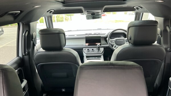Used Land Rover Defender 2024 for sale - 76008264: Photo 37