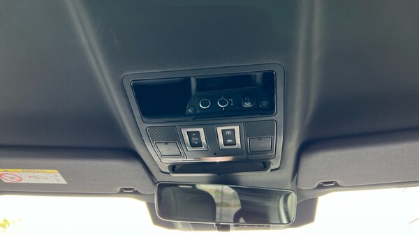Used Land Rover Defender 2024 for sale - 76008264: Photo 49