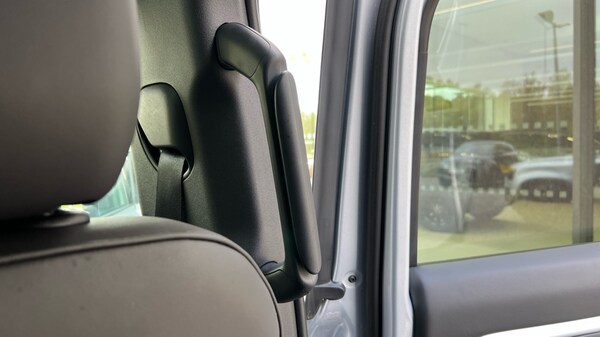Used Land Rover Defender 2024 for sale - 76008264: Photo 54
