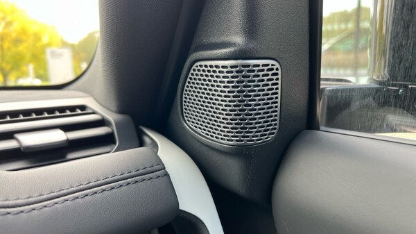 Used Land Rover Defender 2024 for sale - 76008264: Photo 63