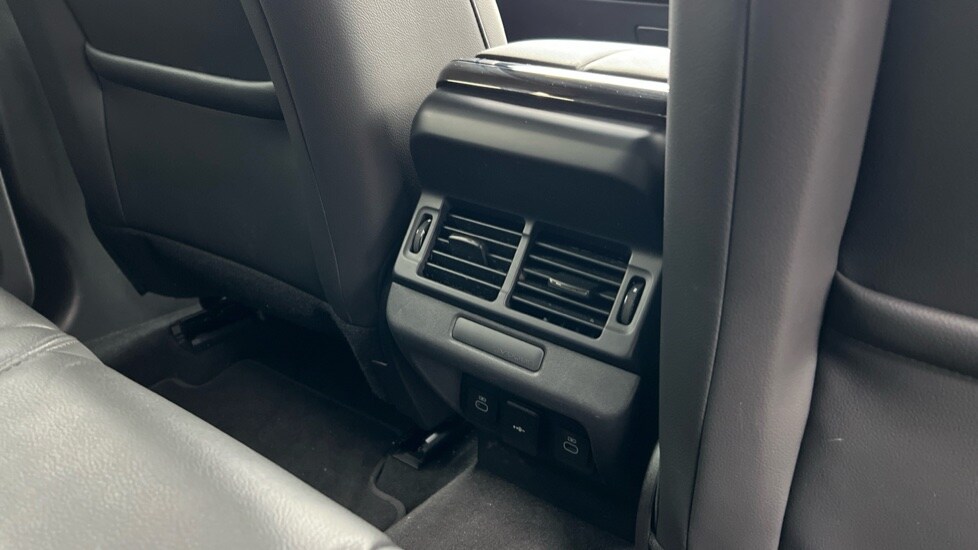 Used Land Rover Range Rover Evoque 2025 for sale - 76870026: Photo 18