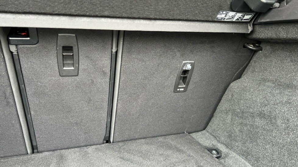 Used Land Rover Range Rover Evoque 2025 for sale - 76870026: Photo 21