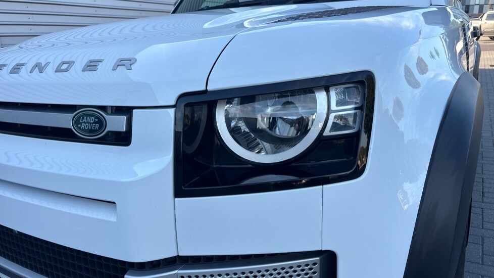Used Land Rover Defender 2020 for sale - 76044481: Photo 17