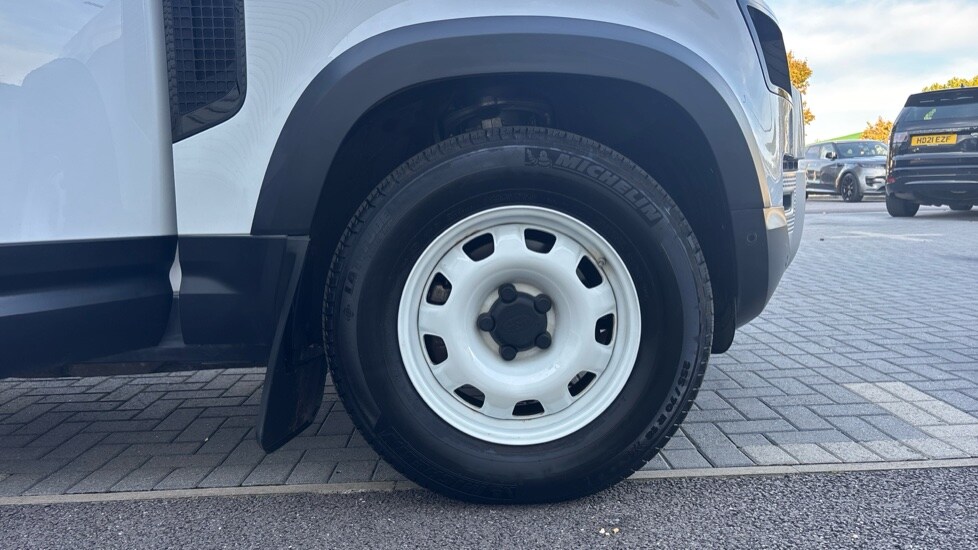 Used Land Rover Defender 2020 for sale - 76044481: Photo 33