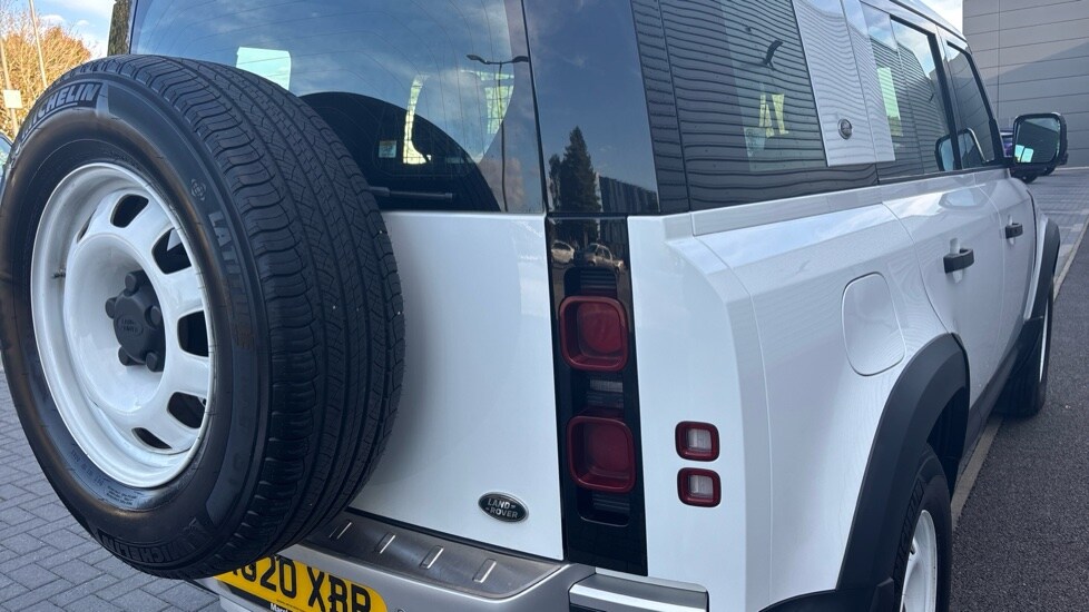 Used Land Rover Defender 2020 for sale - 76044481: Photo 38