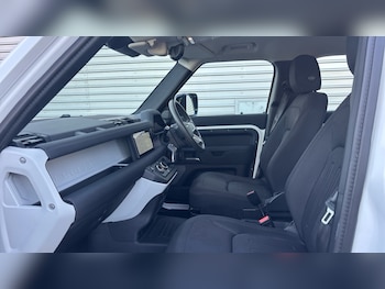 Used Land Rover Defender 2020 for sale - 76044481: Photo 3