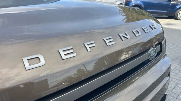 Used Land Rover Defender 2024 for sale - 76008282: Photo 41