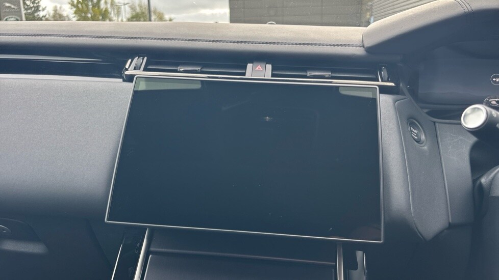 Used Land Rover Range Rover Velar 2025 for sale - 76008079: Photo 29