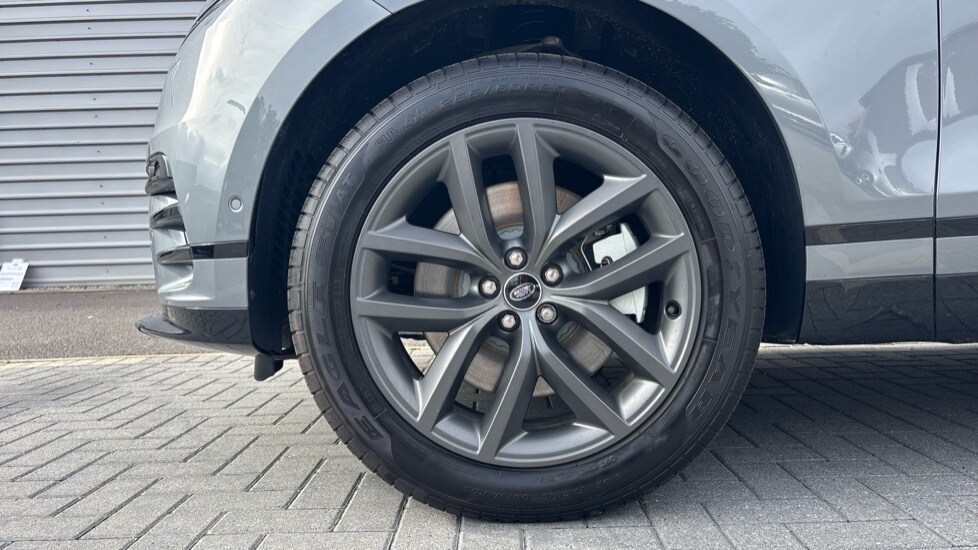 Used Land Rover Range Rover Velar 2025 for sale - 76008079: Photo 31