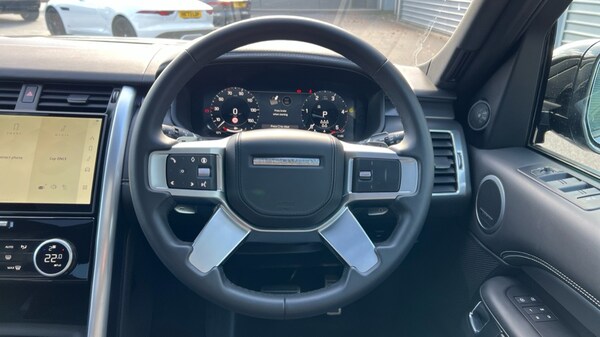 Used Land Rover Discovery 2024 for sale - 76008366: Photo 15