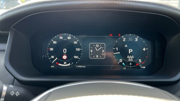 Used Land Rover Discovery 2024 for sale - 76008366: Photo 16