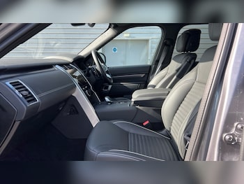 Used Land Rover Discovery 2024 for sale - 76008366: Photo 3