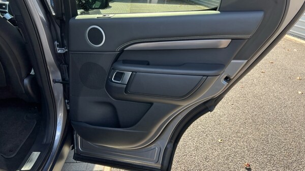 Used Land Rover Discovery 2024 for sale - 76008366: Photo 40
