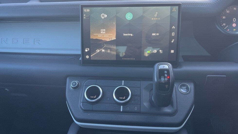 Used Land Rover Defender 2023 for sale - 76007985: Photo 14