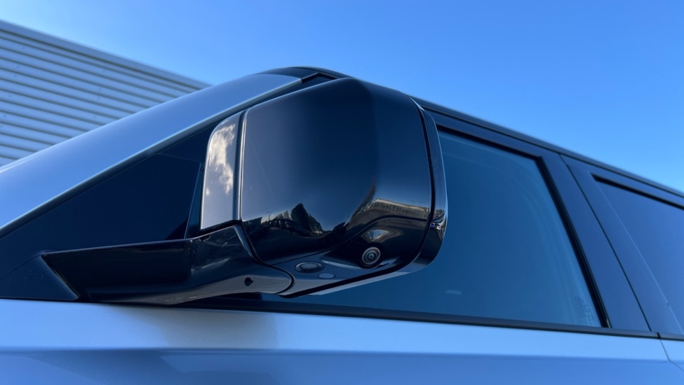 Used Land Rover Defender 2023 for sale - 76007985: Photo 21