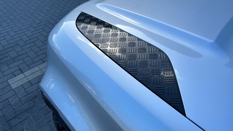 Used Land Rover Defender 2023 for sale - 76007985: Photo 23