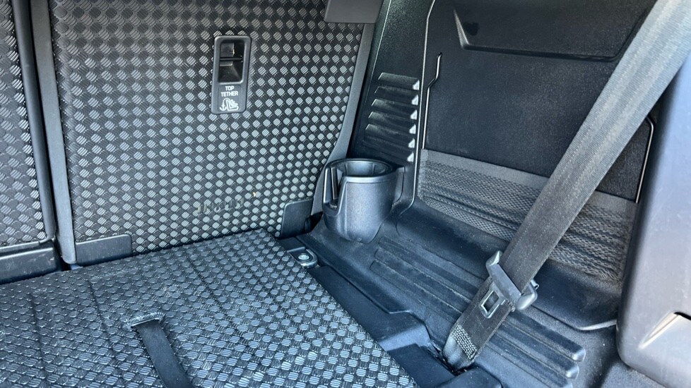 Used Land Rover Defender 2023 for sale - 76007985: Photo 38