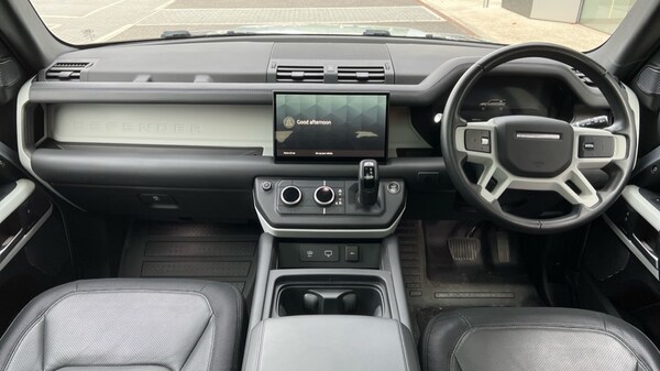 Used Land Rover Defender 2023 for sale - 76007985: Photo 6