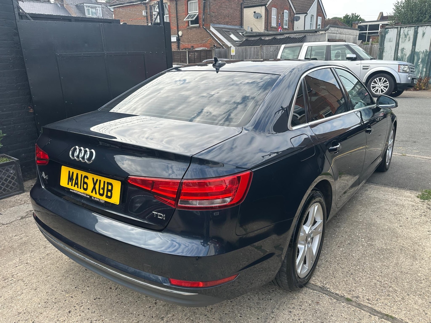 Used Audi A4 2016 for sale - 76457611: Photo 90