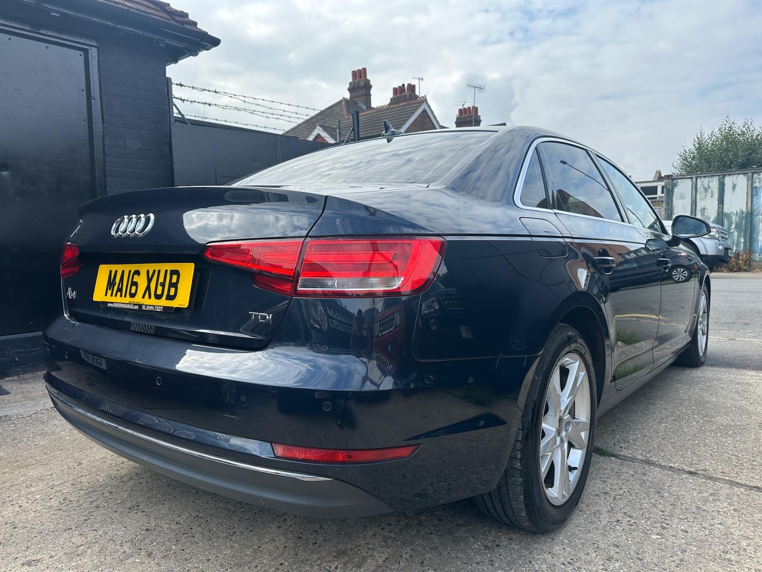 Used Audi A4 2016 for sale - 76457611: Photo 95