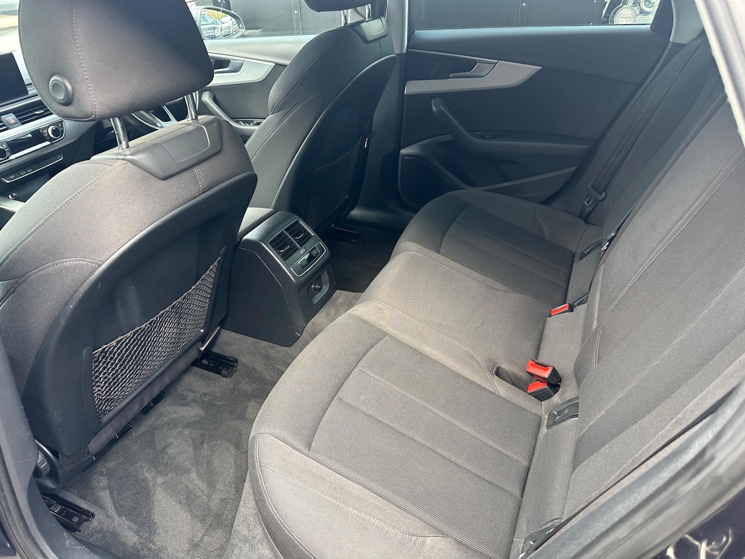 Used Audi A4 2016 for sale - 76457611: Photo 98