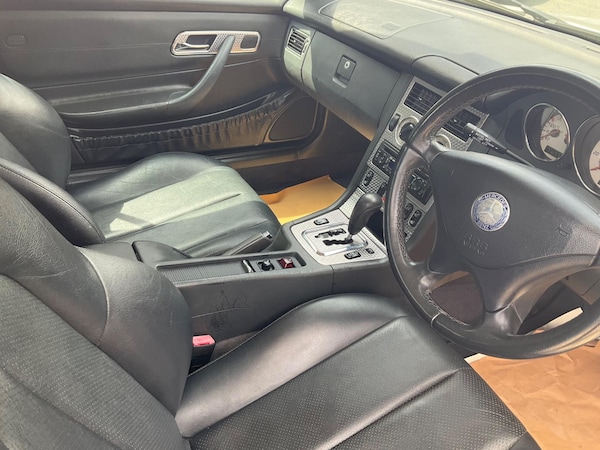 Used Mercedes-Benz SLK 2001 for sale - 74280760: Photo 37