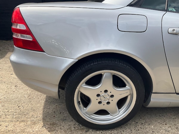 Used Mercedes-Benz SLK 2001 for sale - 74280760: Photo 57