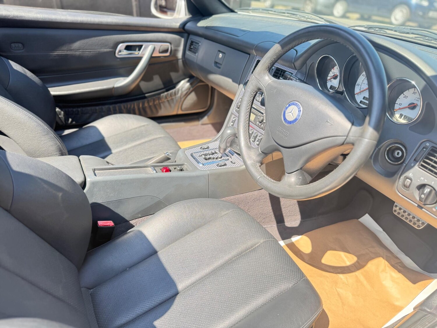 Used Mercedes-Benz SLK 2004 for sale - 77351420: Photo 88