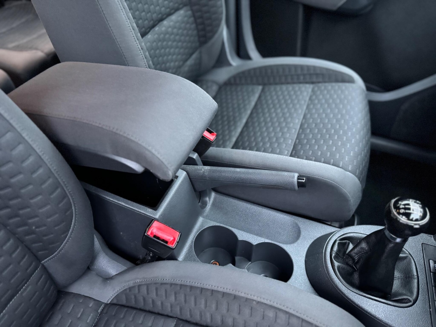 Used Volkswagen Touran 2009 for sale - 76936232: Photo 12