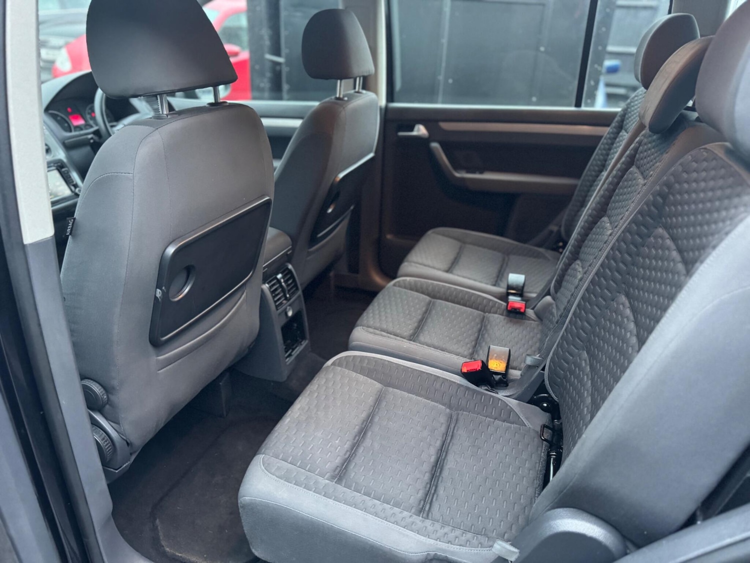 Used Volkswagen Touran 2009 for sale - 76936232: Photo 14