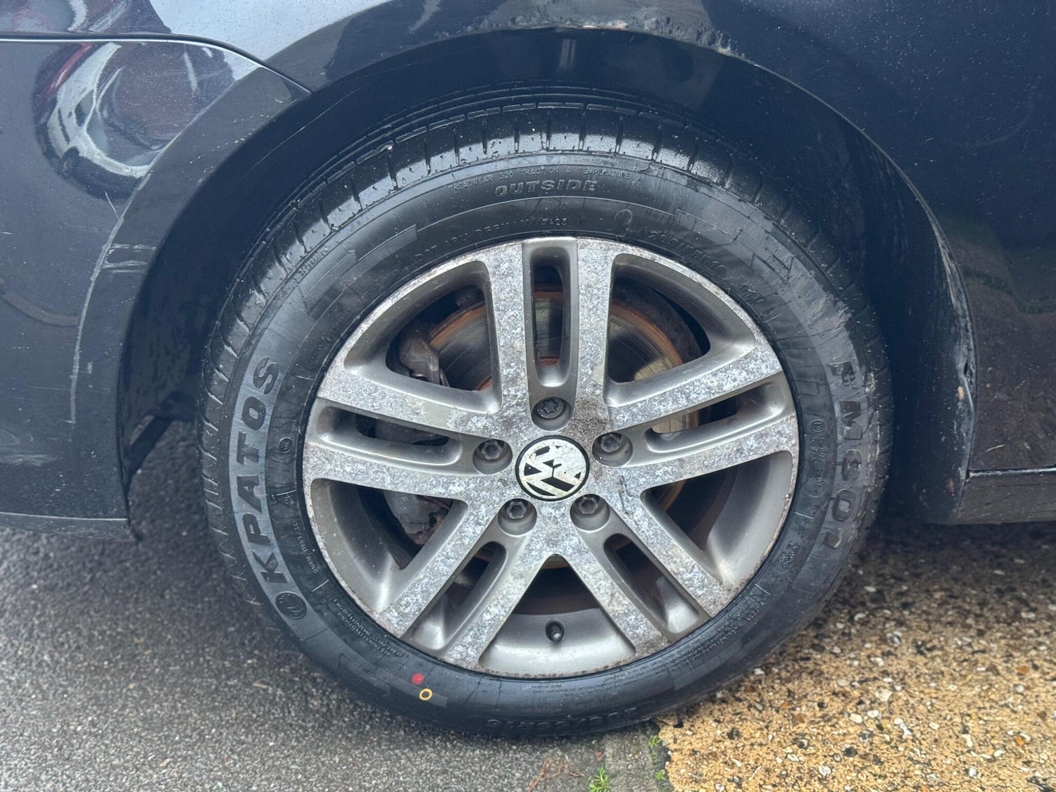 Used Volkswagen Touran 2009 for sale - 76936232: Photo 28