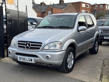 Used Mercedes-Benz M-Class 2005 for sale - 75577277: Photo