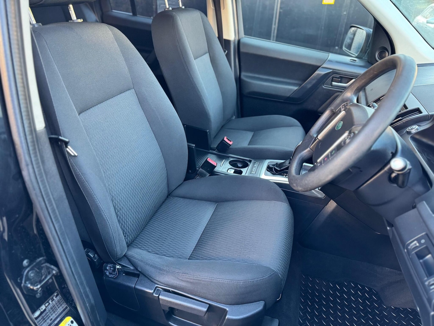 Used Land Rover Freelander 2013 for sale - 77163492: Photo 11