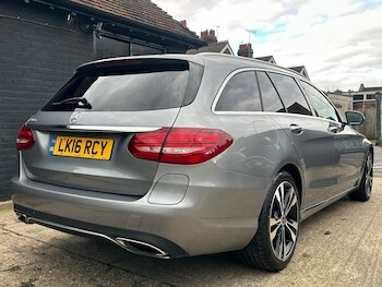 Used Mercedes-Benz C Class 2016 for sale - 77753874: Photo