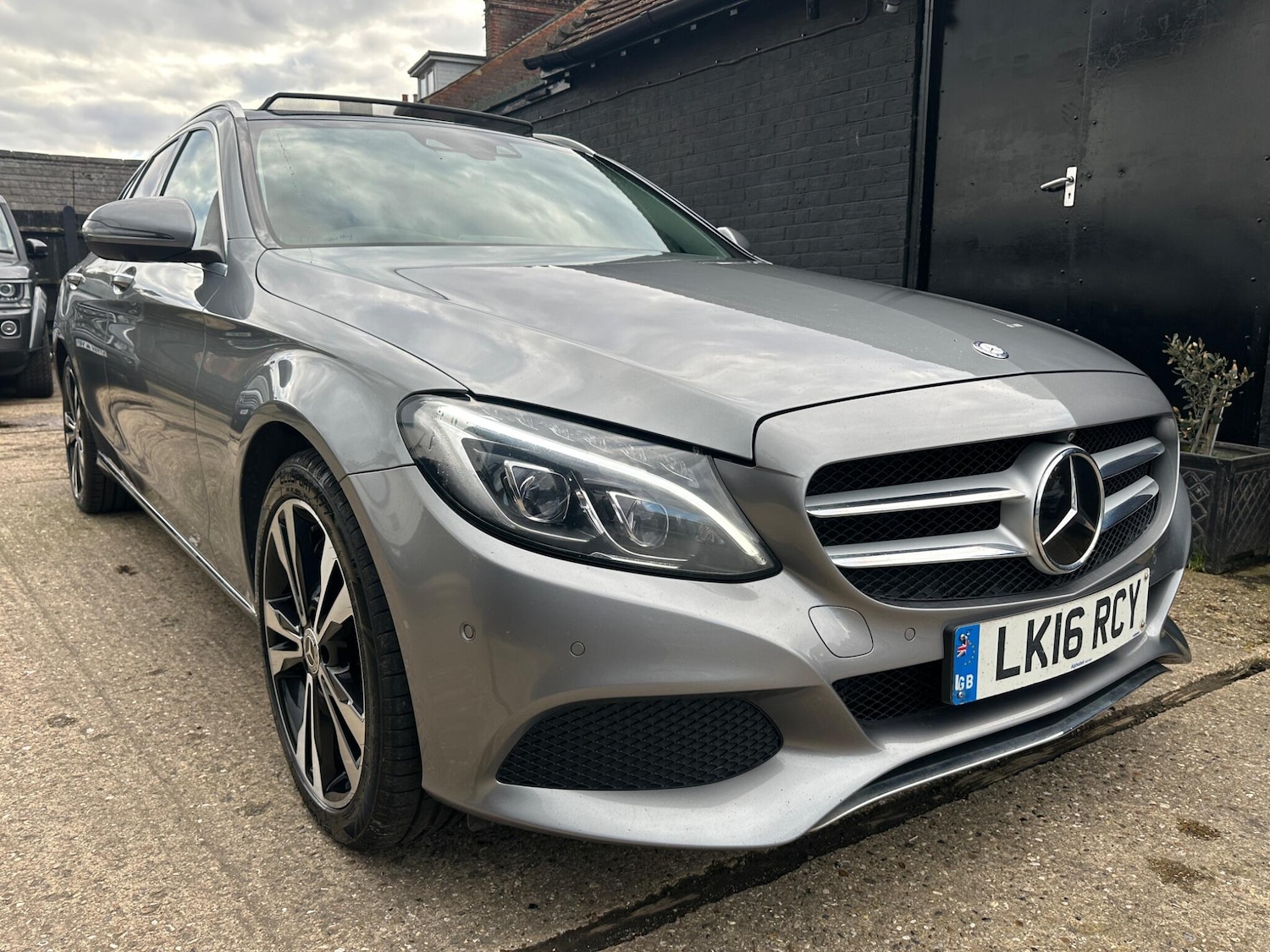 Used Mercedes-Benz C Class for sale - 77753874: Photo 67