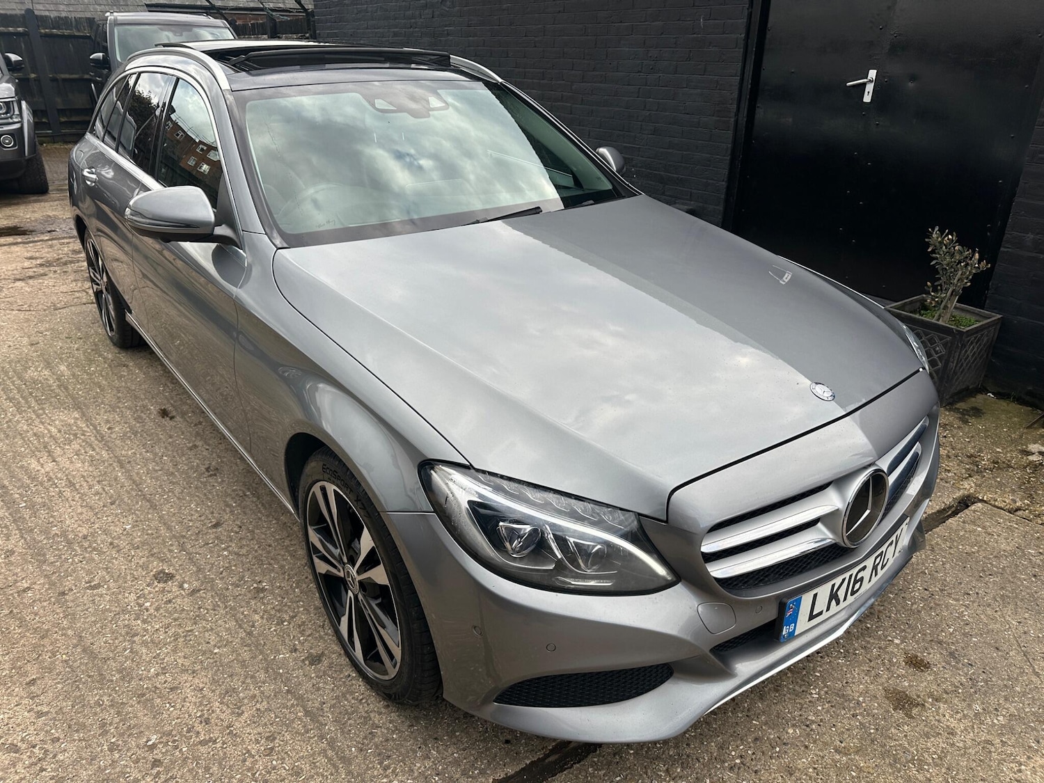 Used Mercedes-Benz C Class for sale - 77753874: Photo 69