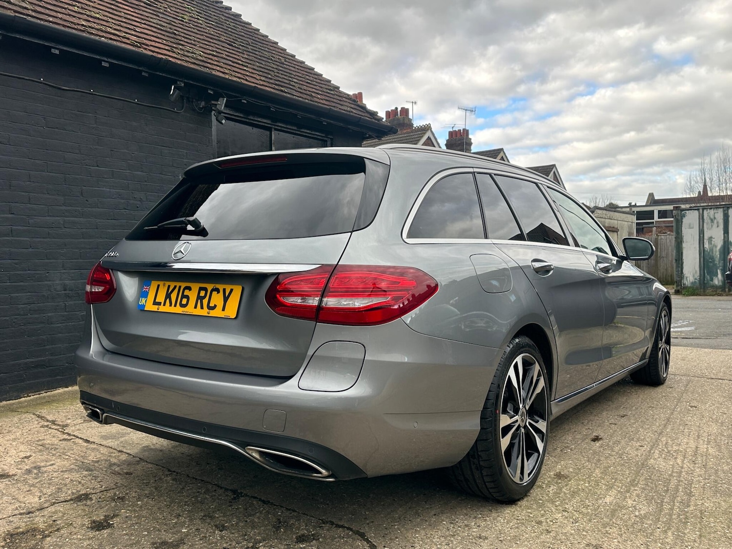 Used Mercedes-Benz C Class for sale - 77753874: Photo 86