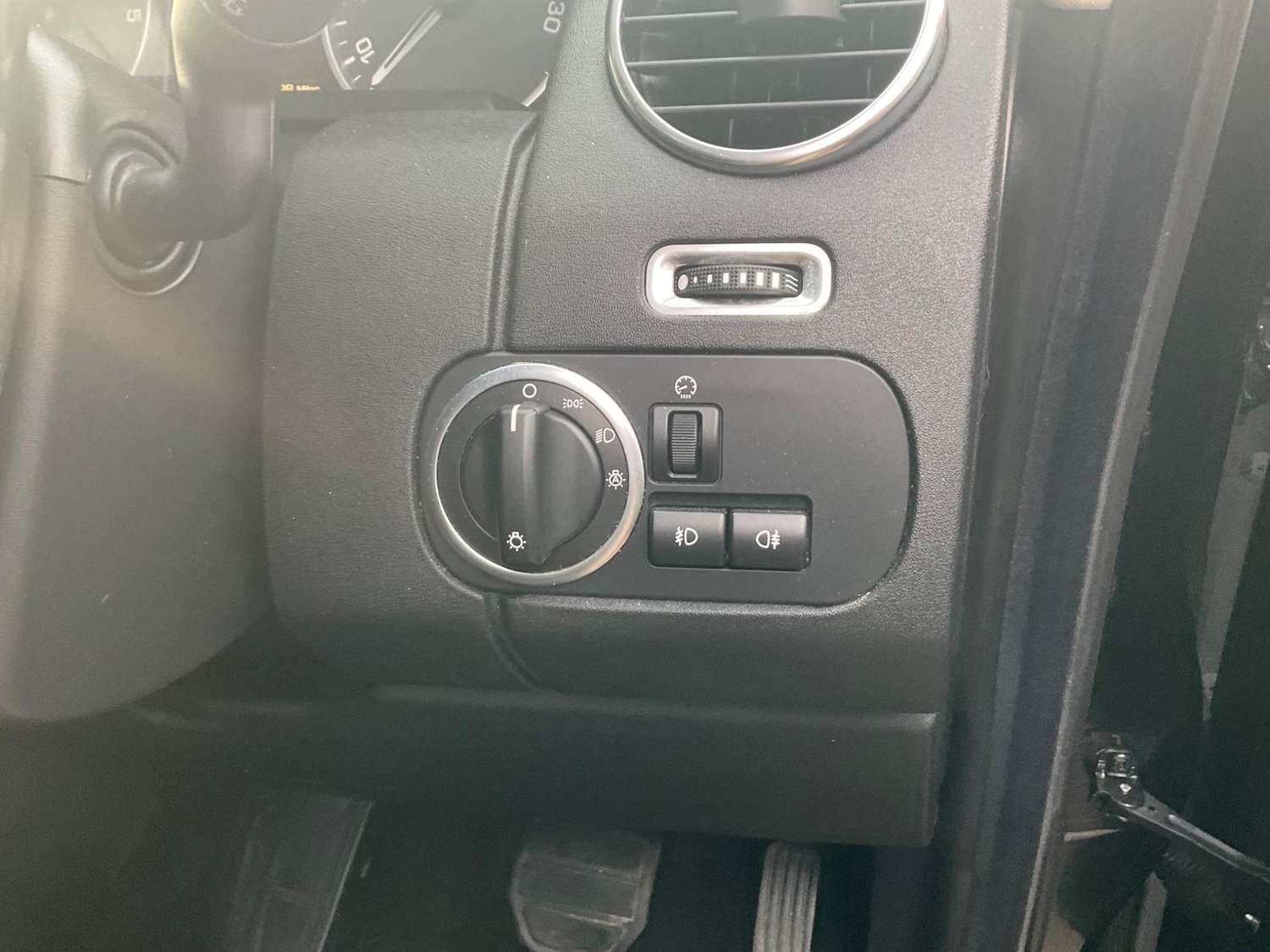 Vehicle 32