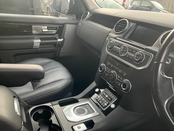 Used Land Rover Discovery 4 2014 for sale - 75339436: Photo 35