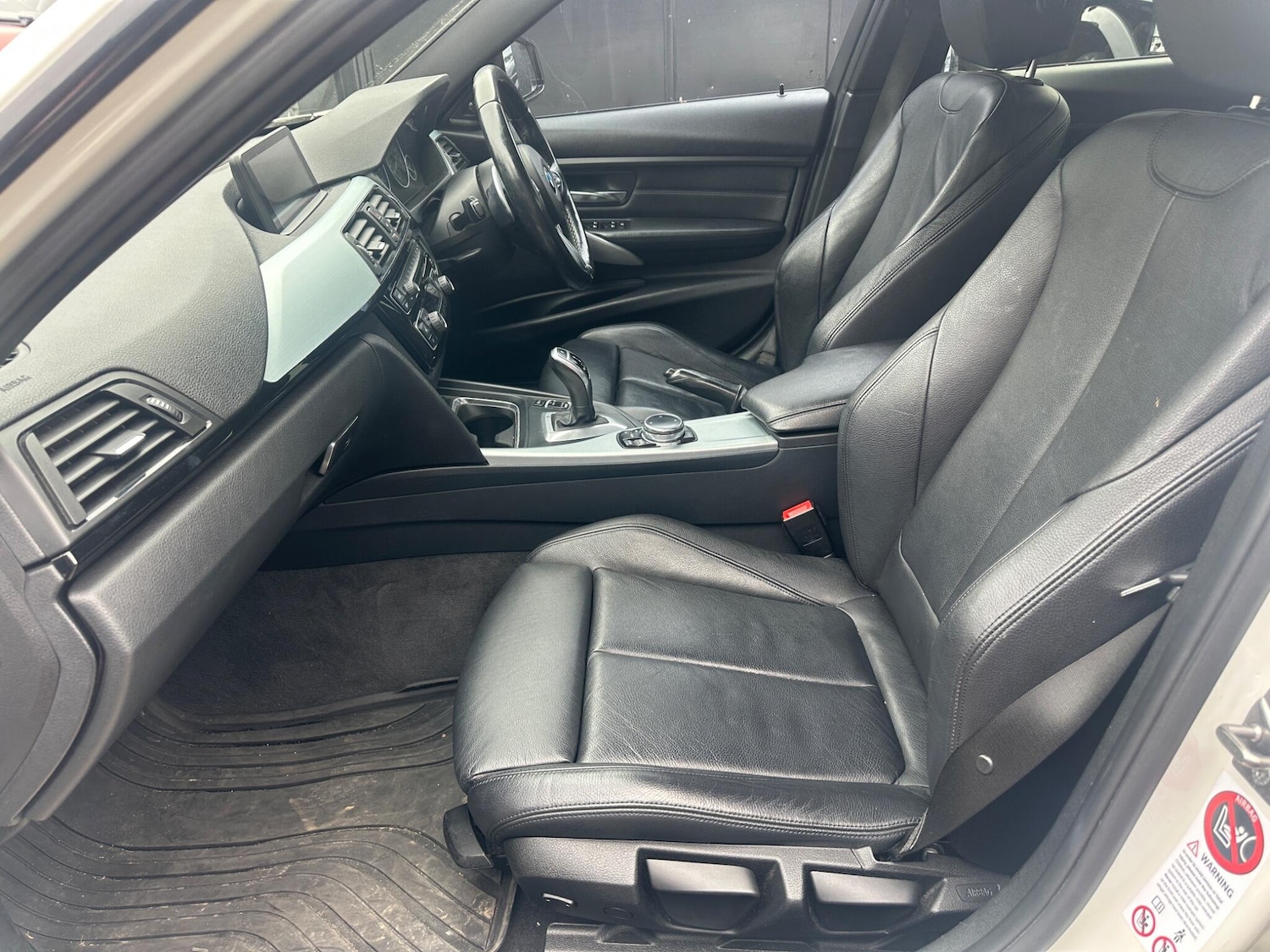 Used BMW 3 Series 2014 for sale - 76012992: Photo 11